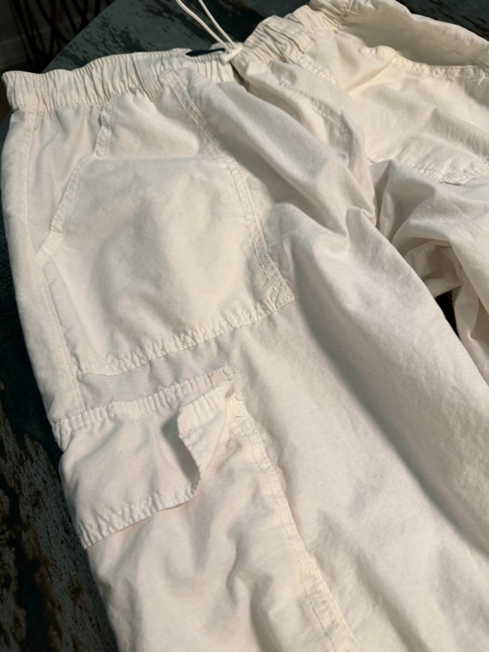 Aeropostale Off White Parachute Cargo Pant - Picture 4 of 9